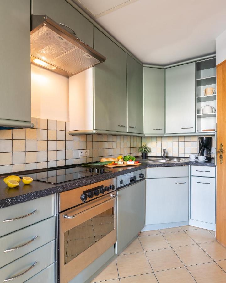 Two Bedroom Apartment For 6 People Warszawa Eksteriør billede