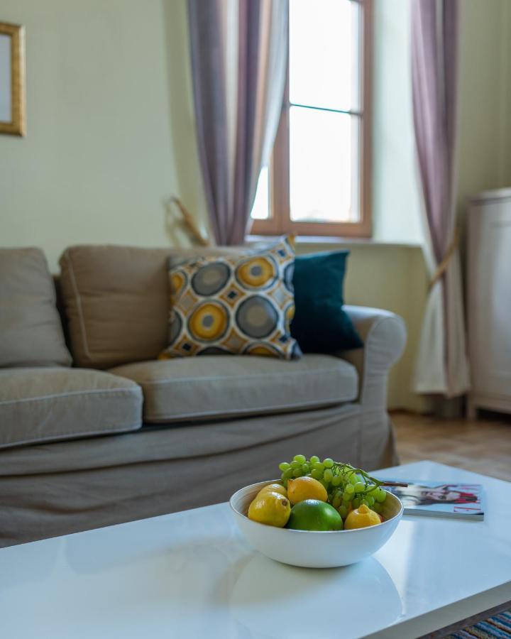 Two Bedroom Apartment For 6 People Warszawa Eksteriør billede